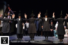 Fiddler-on-the-Roof_176